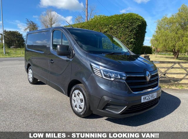 View our RENAULT TRAFIC