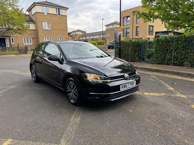 View our Volkswagen Golf 1.4 TSI SE Nav Hatchback 3dr Petrol Manual Euro 6 (s/s) (125 ps)