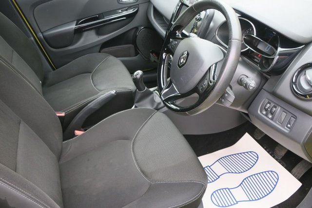 2013 RENAULT CLIO - Photo 12