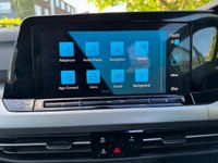 USED 2021 70 VOLKSWAGEN GOLF 1.5 eTSI MHEV Life Hatchback 5dr Petrol Hybrid DSG Euro 6 (s/s) (150 ps) CarPlay, Parking Sensors