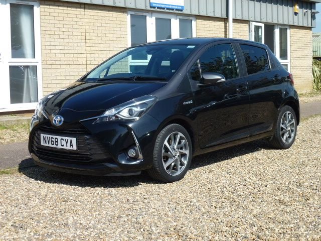 2019 68 Toyota Yaris 1.5 VVT-h Y20 Hatchback 5dr Petrol Hybrid E-CVT Euro 6 (s/s) (100 ps)