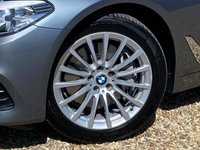 USED 2017 67 BMW 5 SERIES 3.0 540i SE Touring 5dr Petrol Auto xDrive Euro 6 (s/s) (340 ps) 