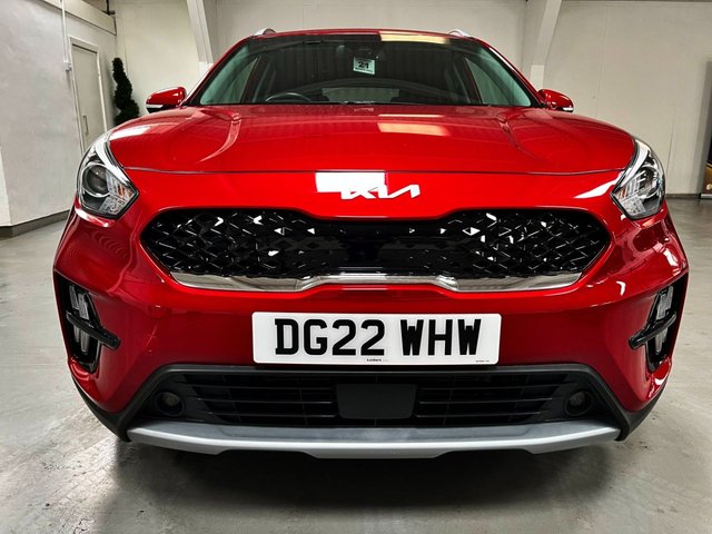 View our KIA NIRO