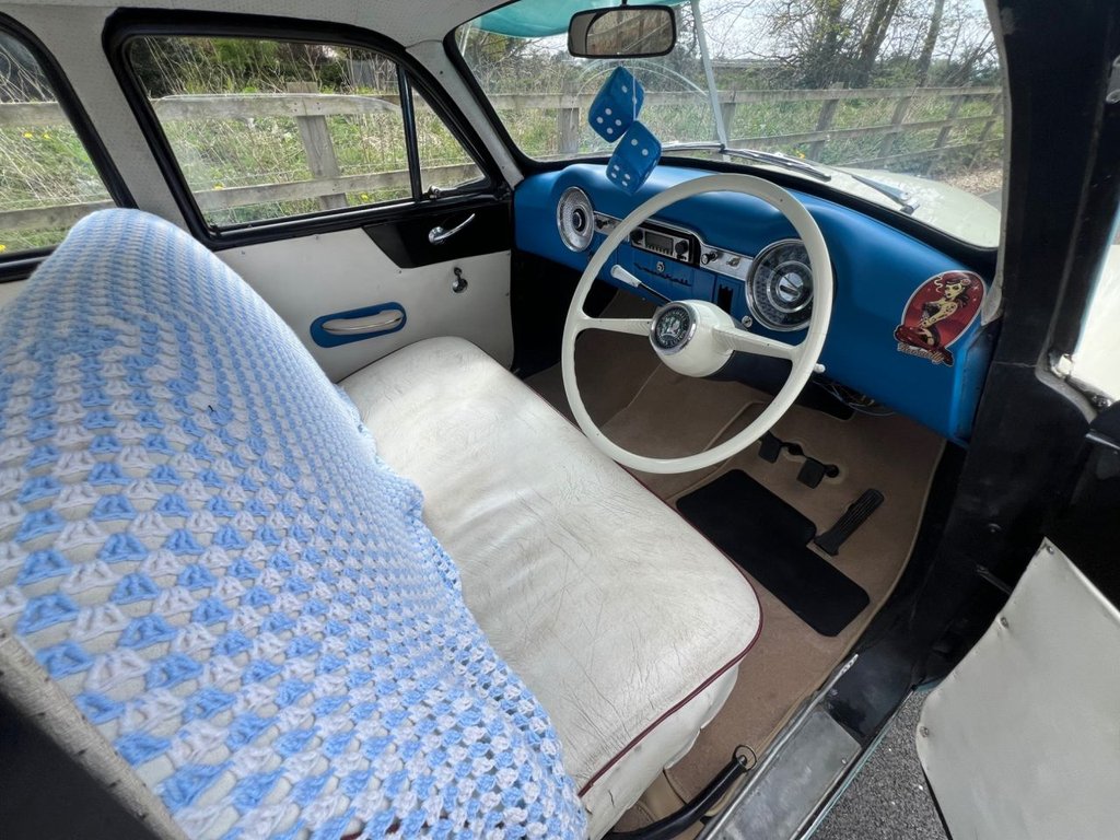 USED 1957 VAUXHALL VELOX 2262 cc // Rockabilly // px swap 