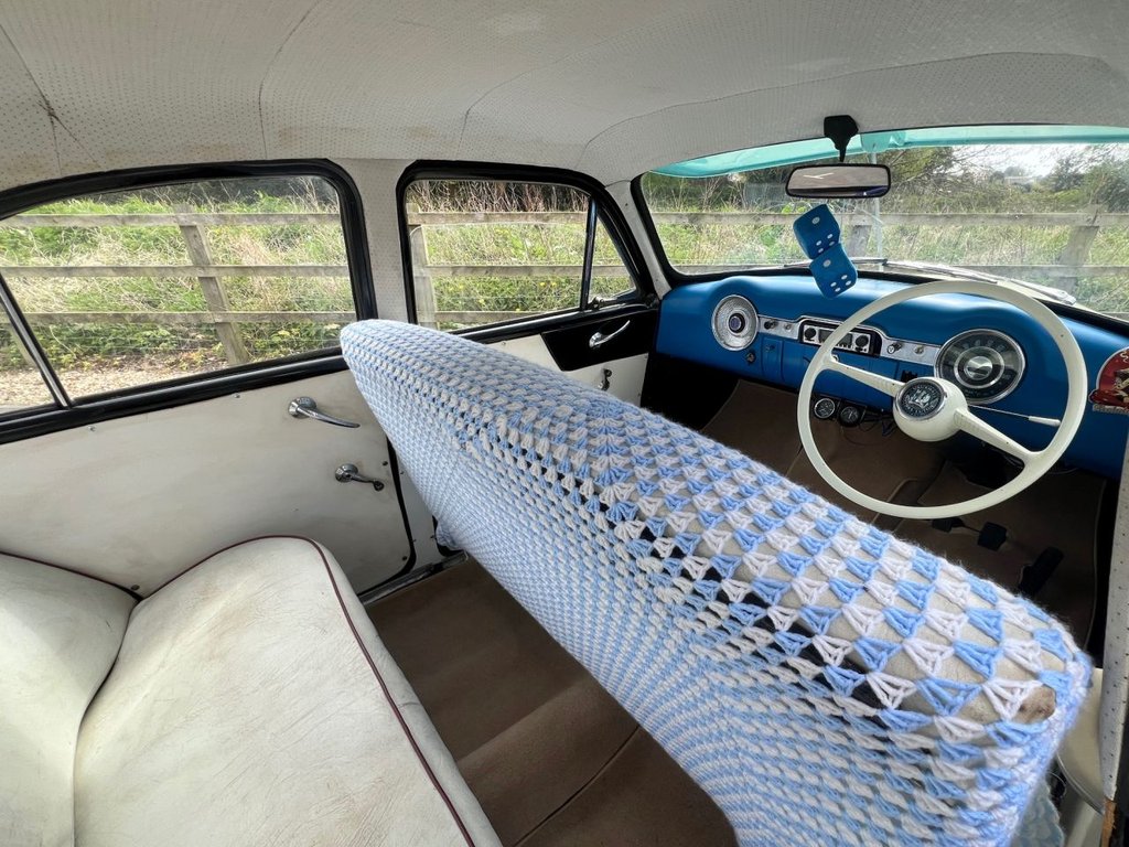 USED 1957 VAUXHALL VELOX 2262 cc // Rockabilly // px swap 