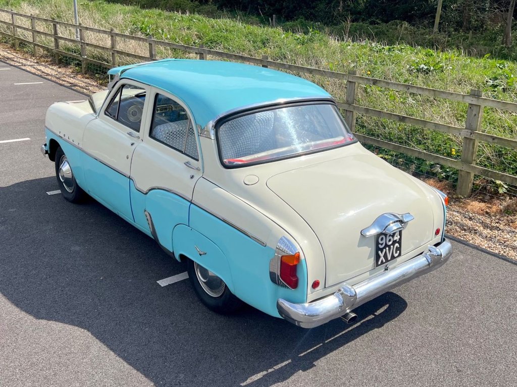 USED 1957 VAUXHALL VELOX 2262 cc // Rockabilly // px swap 