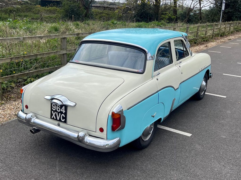USED 1957 VAUXHALL VELOX 2262 cc // Rockabilly // px swap 