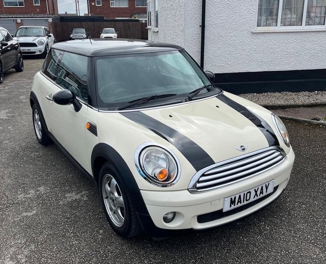 2010 MINI HATCH - Photo 2