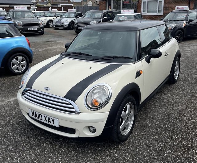 2010 MINI HATCH