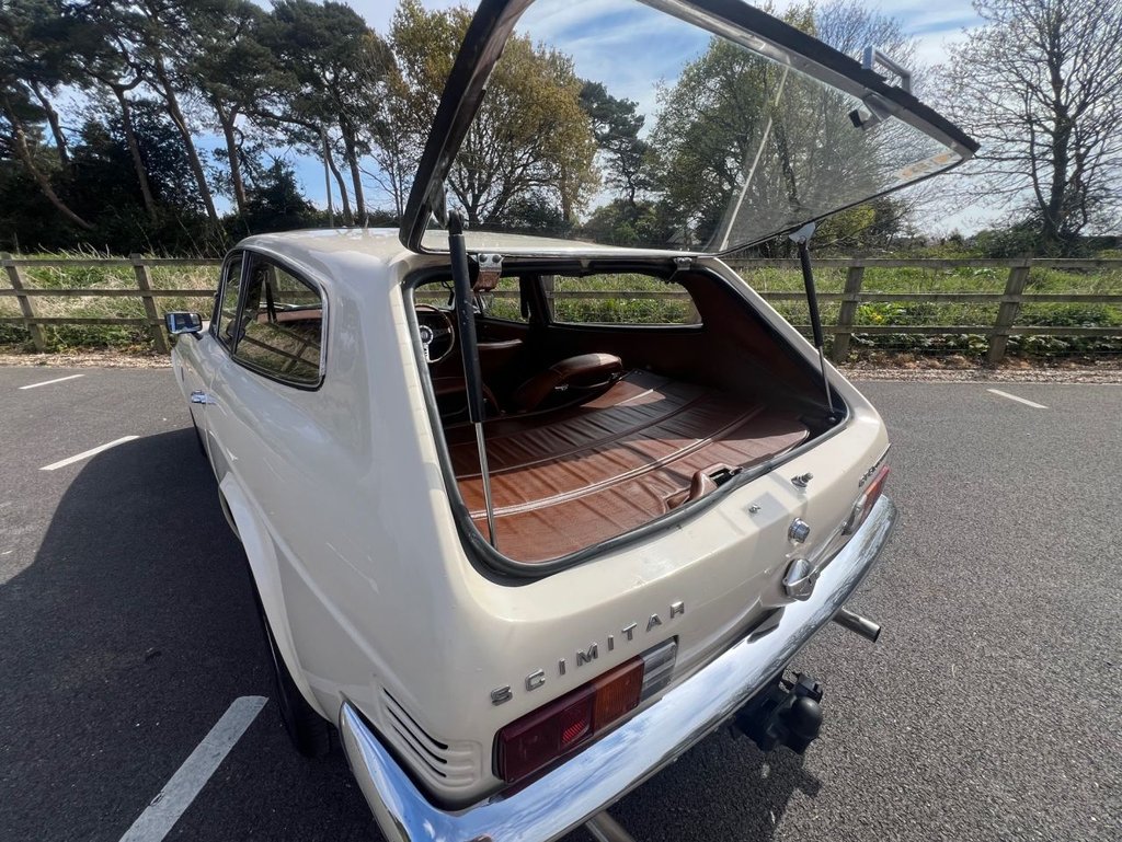 USED 1972 RELIANT SCIMITAR GTE SE5 // 3000cc V6 // Shooting Brake // Px swap 