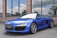 USED 2015 15 AUDI R8 5.2 FSI V10 Spyder 2dr Petrol S Tronic quattro Euro 5 (525 ps) LOW MILES / DIAMOND STITCHING