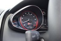 USED 2015 15 AUDI R8 5.2 FSI V10 Spyder 2dr Petrol S Tronic quattro Euro 5 (525 ps) LOW MILES / DIAMOND STITCHING