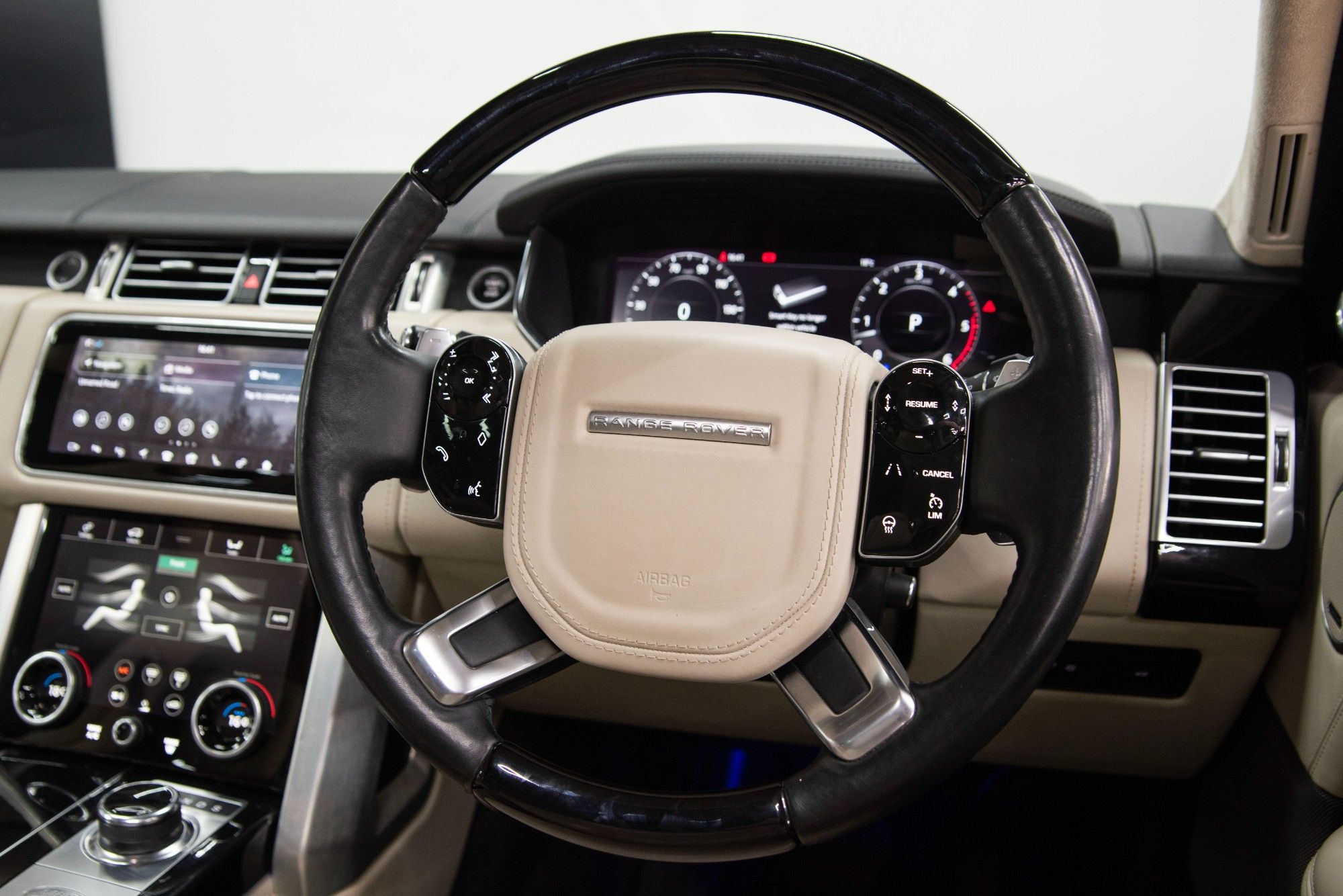 USED 2019 LAND ROVER RANGE ROVER 4.4 SD V8 Autobiography 