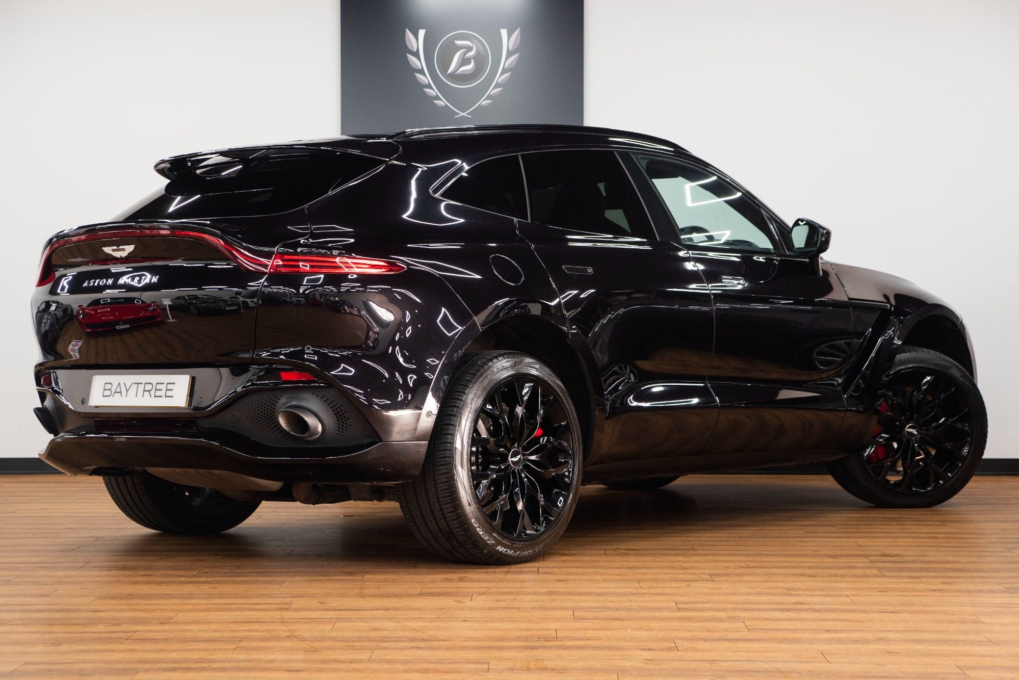 USED 2020 70 ASTON MARTIN DBX 4.0 V8  