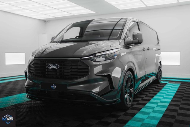 2024 Ford Transit Custom - Photo 8