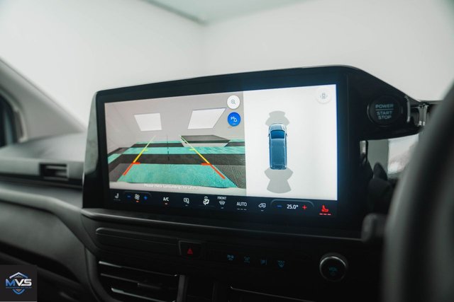 2024 Ford Transit Custom - Photo 12