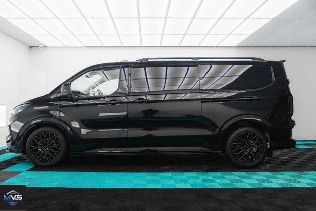 2024 Ford Transit Custom - Photo 6