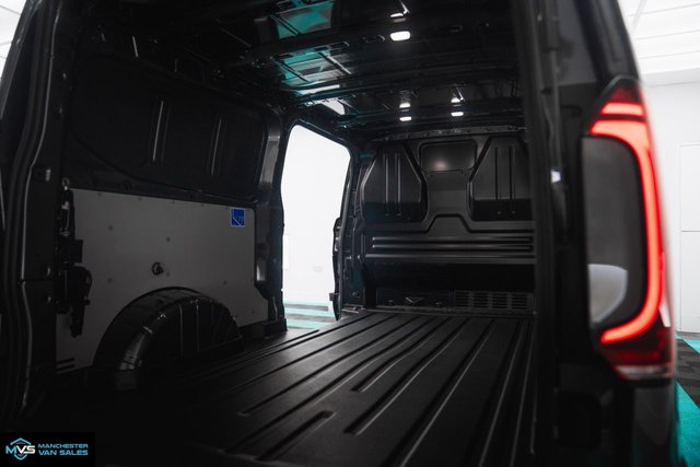 2026 Volkswagen Transporter - Photo 7