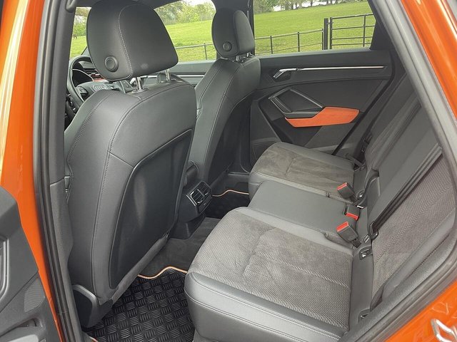 2019 AUDI Q3 - Photo 12