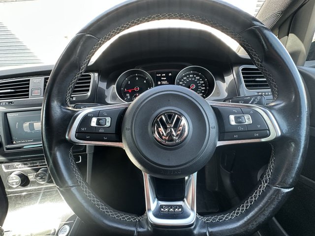 2015 VOLKSWAGEN GOLF - Photo 11