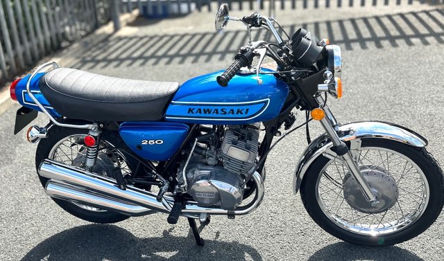 1975 N Kawasaki S1 C 250 SS MKI Roadster Retro Classic 