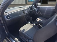 USED 2014 02 VOLKSWAGEN BEETLE 2.0 TDI Design Hatchback 3dr Diesel Manual Euro 5 (140 ps) Air Con -- 18