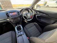 USED 2016 65 VAUXHALL INSIGNIA 1.6 CDTi ecoFLEX Tech Line Hatchback 5dr Diesel Manual Euro 6 (s/s) (136 ps) * SERVICE HISTORY - SAT NAV - FRONT/ REAR PARKING SENSORS *