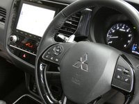 USED 2020 70 MITSUBISHI OUTLANDER 2.0 MIVEC Exceed SUV 5dr Petrol CVT 4WD Euro 6 (s/s) (150 ps) STUNNING EXAMPLE 7 SEATS SAT NAV LEATHER HEATED SEATS REAR VIEW CAMERA 1 OWNER EXCELLENT SERVICE HISTORY MITSUBISHI WARRANTY TILL NOV 2025
