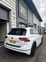 USED 2017 17 VOLKSWAGEN TIGUAN 2.0 TDI BlueMotion Tech R-Line SUV 5dr Diesel DSG Euro 6 (s/s) (150 ps) 