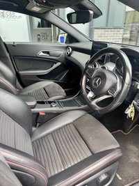USED 2017 17 MERCEDES-BENZ CLA 2.1 CLA200d AMG Line Coupe 4dr Diesel 7G-DCT Euro 6 (s/s) (136 ps) 