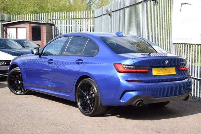 View our BMW 3 SERIES