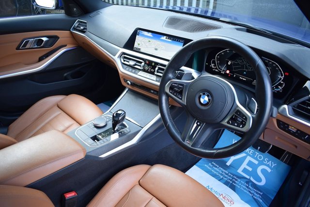 View our BMW 3 SERIES