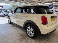 USED 2018 18 MINI HATCH 1.5 Cooper D Hatchback 5dr Diesel Manual Euro 6 (s/s) (116 ps)+2KEYS+HISTORY+MEDIA+NAVIGATION+PARK CONTROL SENSORS AND CAMERA+BLUETOOTH 2KEYS+HISTORY+ALLOYS+BLUETOOTH+MEDIA+AIRCON+USB+AUX+DAB+ELEC WINDOWS+PAS+HPI CLEAR