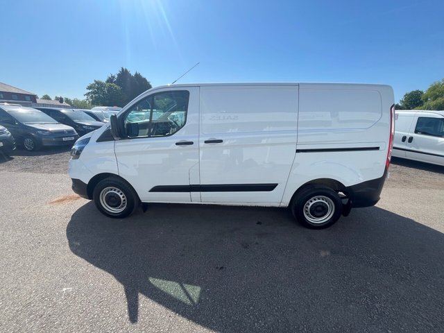 View our FORD TRANSIT CUSTOM
