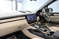 USED 2019 69 PORSCHE CAYENNE 2.9 T V6 S  OVER &pound;18K IN EXTRAS BRAND NEW 22"s