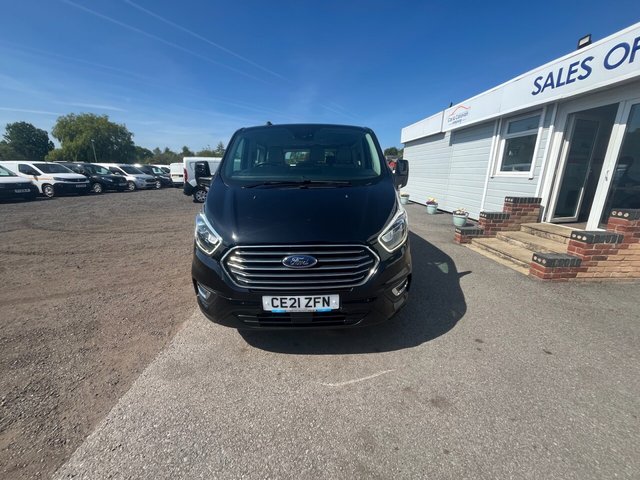 View our FORD TOURNEO CUSTOM