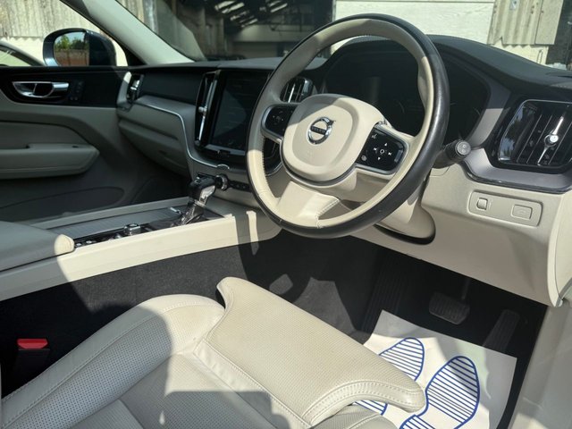 2018 VOLVO XC60 2.0 T5 Inscription SUV 5dr Petrol Auto AWD Euro 6 (s/s) (250 ps) - Photo 6