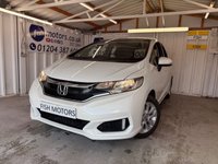 USED 2017 67 HONDA JAZZ 1.3 i-VTEC SE Navi Hatchback 5dr Petrol CVT Euro 6 (s/s) (102 ps)+FSH 7 STAMPS+2 KEYS+NAVIGATION+BLUETOOTH+AIRCON+ALLOYS+MEDIA+AUX+USB+ 2 KEYS+FSH 7 STAMPS+ALLOYS+NAV+PARKING SENSORS+BLUETOOTH+AIRCON+MEDIA+USB+AUX+DAB+CRUISE+HPI CLEAR