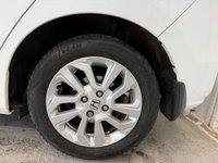 USED 2017 67 HONDA JAZZ 1.3 i-VTEC SE Navi Hatchback 5dr Petrol CVT Euro 6 (s/s) (102 ps)+FSH 7 STAMPS+2 KEYS+NAVIGATION+BLUETOOTH+AIRCON+ALLOYS+MEDIA+AUX+USB+ 2 KEYS+FSH 7 STAMPS+ALLOYS+NAV+PARKING SENSORS+BLUETOOTH+AIRCON+MEDIA+USB+AUX+DAB+CRUISE+HPI CLEAR