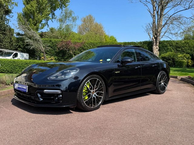 View our PORSCHE PANAMERA