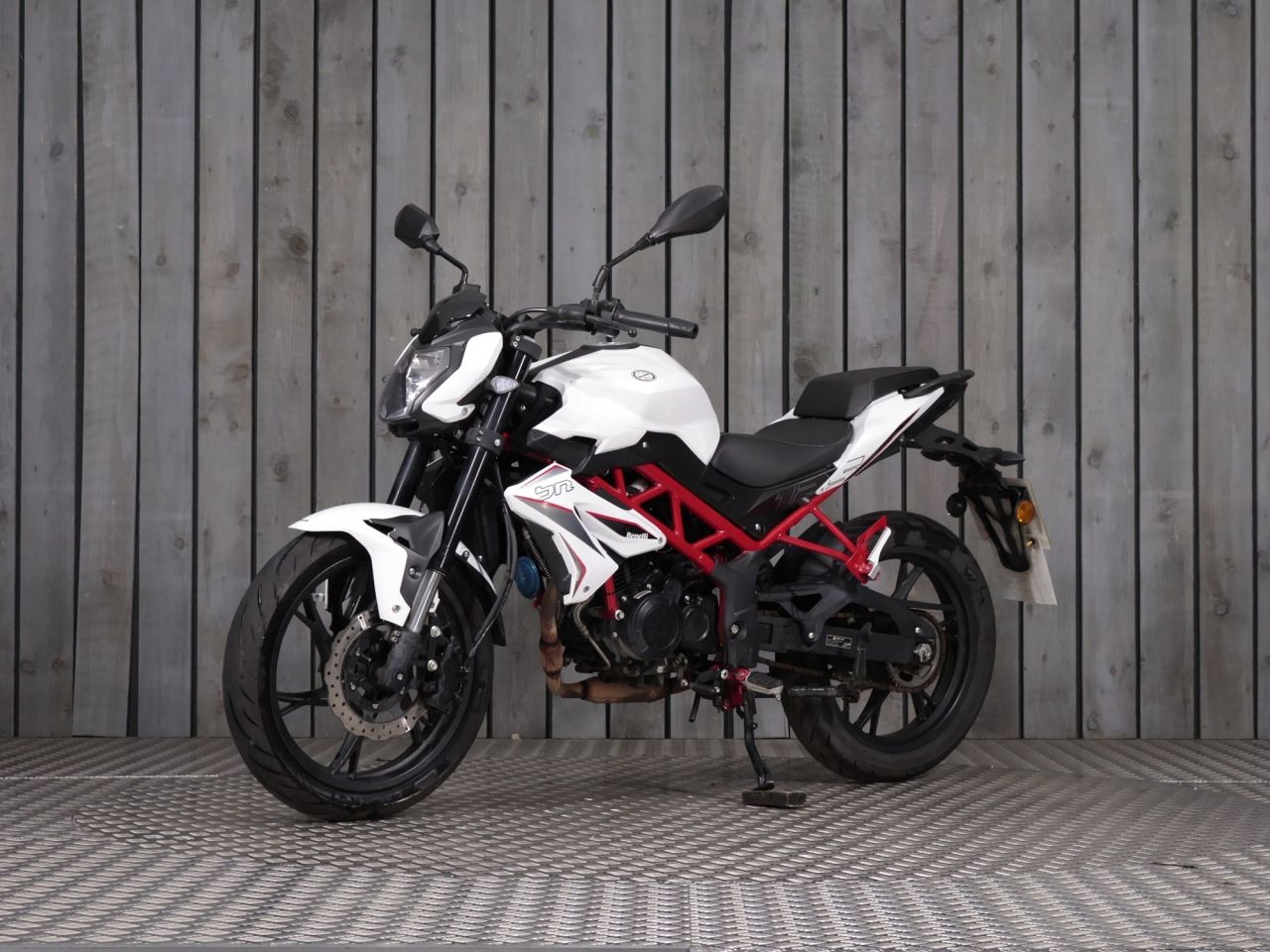 125cc Benelli Bn 12 Moto BENELLI BN 125 EURO Roxad Motors