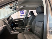 USED 2010 10 SKODA OCTAVIA 2.0 TDI Elegance Hatchback 5dr Diesel DSG Euro 5 (140 ps)+2 KEYS+HISTORY+MEDIA+ALLYS+CLIMATE CONTROL+RARE DIESEL AUTOMATIC+ 2 KEYS+PARKING SENSORS+HISTORY+AUTOMATIC+CRUISE+USB+AUX+CLEAN CAR+HPI CLEAR