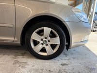 USED 2010 10 SKODA OCTAVIA 2.0 TDI Elegance Hatchback 5dr Diesel DSG Euro 5 (140 ps)+2 KEYS+HISTORY+MEDIA+ALLYS+CLIMATE CONTROL+RARE DIESEL AUTOMATIC+ 2 KEYS+PARKING SENSORS+HISTORY+AUTOMATIC+CRUISE+USB+AUX+CLEAN CAR+HPI CLEAR