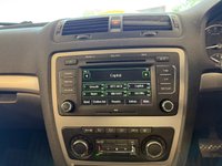 USED 2010 10 SKODA OCTAVIA 2.0 TDI Elegance Hatchback 5dr Diesel DSG Euro 5 (140 ps)+2 KEYS+HISTORY+MEDIA+ALLYS+CLIMATE CONTROL+RARE DIESEL AUTOMATIC+ 2 KEYS+PARKING SENSORS+HISTORY+AUTOMATIC+CRUISE+USB+AUX+CLEAN CAR+HPI CLEAR