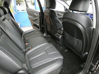 USED 2022 22 HYUNDAI SANTA FE 1.6 h T-GDi Premium SUV 5dr Petrol Hybrid Auto 4WD Euro 6 (s/s) (230 ps) STUNNING EXAMPLE 7 SEATS SAT NAV LEATHER HEATED SEATS REAR VIEW CAMERA CRUISE CONTROL PARKING SENSORS GENUINE LOW MILES 1 OWNER EXCELLENT SERVICE HISTORY HYUNDAI WARRANTY TILL MAY 2027