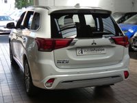 USED 2021 21 MITSUBISHI OUTLANDER 2.4h TwinMotor 13.8kWh Dynamic Safety SUV 5dr Petrol Plug-in Hybrid CVT 4WD Euro 6 (s/s) (224 ps) 4WD APP SAT NAV LEATHER HEATED SEATS REAR VIEW CAMERA CRUISE CONTROL PARKING SENSORS 1 OWNER SERVICE HISTORY WARRANTY