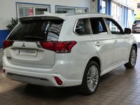 USED 2021 21 MITSUBISHI OUTLANDER 2.4h TwinMotor 13.8kWh Dynamic Safety SUV 5dr Petrol Plug-in Hybrid CVT 4WD Euro 6 (s/s) (224 ps) 4WD APP SAT NAV LEATHER HEATED SEATS REAR VIEW CAMERA CRUISE CONTROL PARKING SENSORS 1 OWNER SERVICE HISTORY WARRANTY