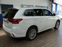 USED 2021 21 MITSUBISHI OUTLANDER 2.4h TwinMotor 13.8kWh Dynamic Safety SUV 5dr Petrol Plug-in Hybrid CVT 4WD Euro 6 (s/s) (224 ps) 4WD APP SAT NAV LEATHER HEATED SEATS REAR VIEW CAMERA CRUISE CONTROL PARKING SENSORS 1 OWNER SERVICE HISTORY WARRANTY