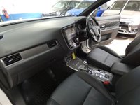 USED 2021 21 MITSUBISHI OUTLANDER 2.4h TwinMotor 13.8kWh Dynamic Safety SUV 5dr Petrol Plug-in Hybrid CVT 4WD Euro 6 (s/s) (224 ps) 4WD APP SAT NAV LEATHER HEATED SEATS REAR VIEW CAMERA CRUISE CONTROL PARKING SENSORS 1 OWNER SERVICE HISTORY WARRANTY