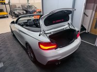 USED 2018 68 BMW 2 SERIES 2.0 225d M Sport Convertible 2dr Diesel Auto Euro 6 (s/s) (224 ps) Park Assist | Nav | Limiter